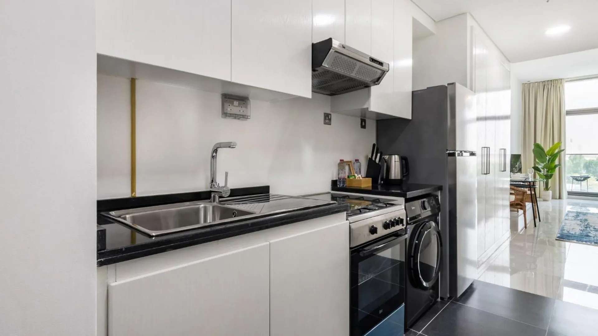 Cozy Studio - Damac Hills, Dubai Apartment