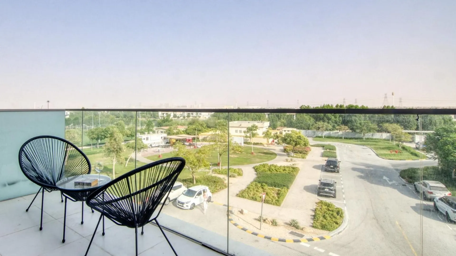 Cozy Studio - Damac Hills, Dubai Apartment